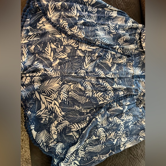 Women’s Romper, shorts, size L. Target. - Picture 3 of 4